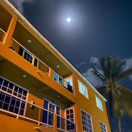 Sea Life Apartamentos En Via Principal Centro Y San Luis San Andres  Exterior photo