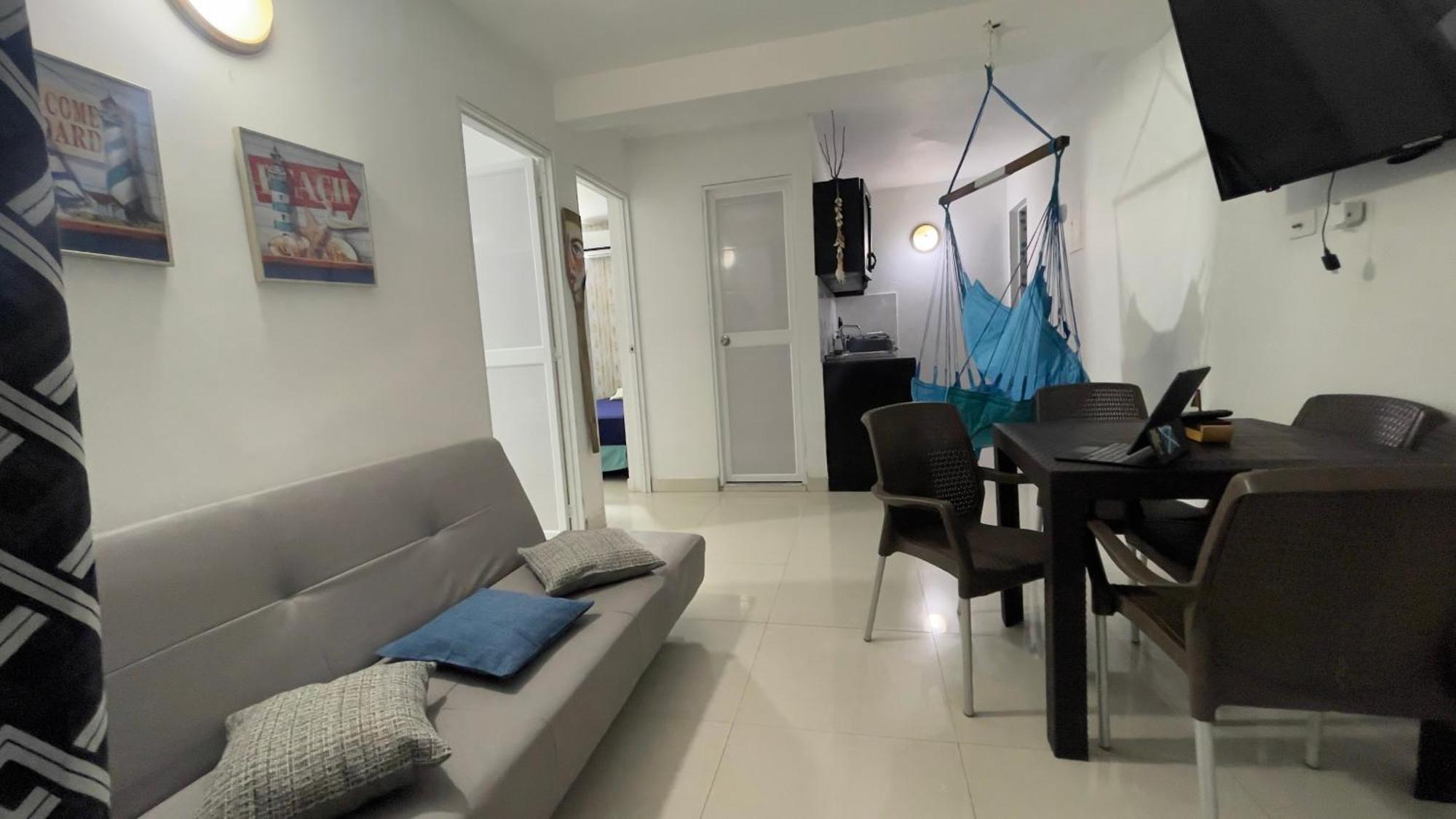 Sea Life Apartamentos En Via Principal Centro Y San Luis San Andres  Exterior photo
